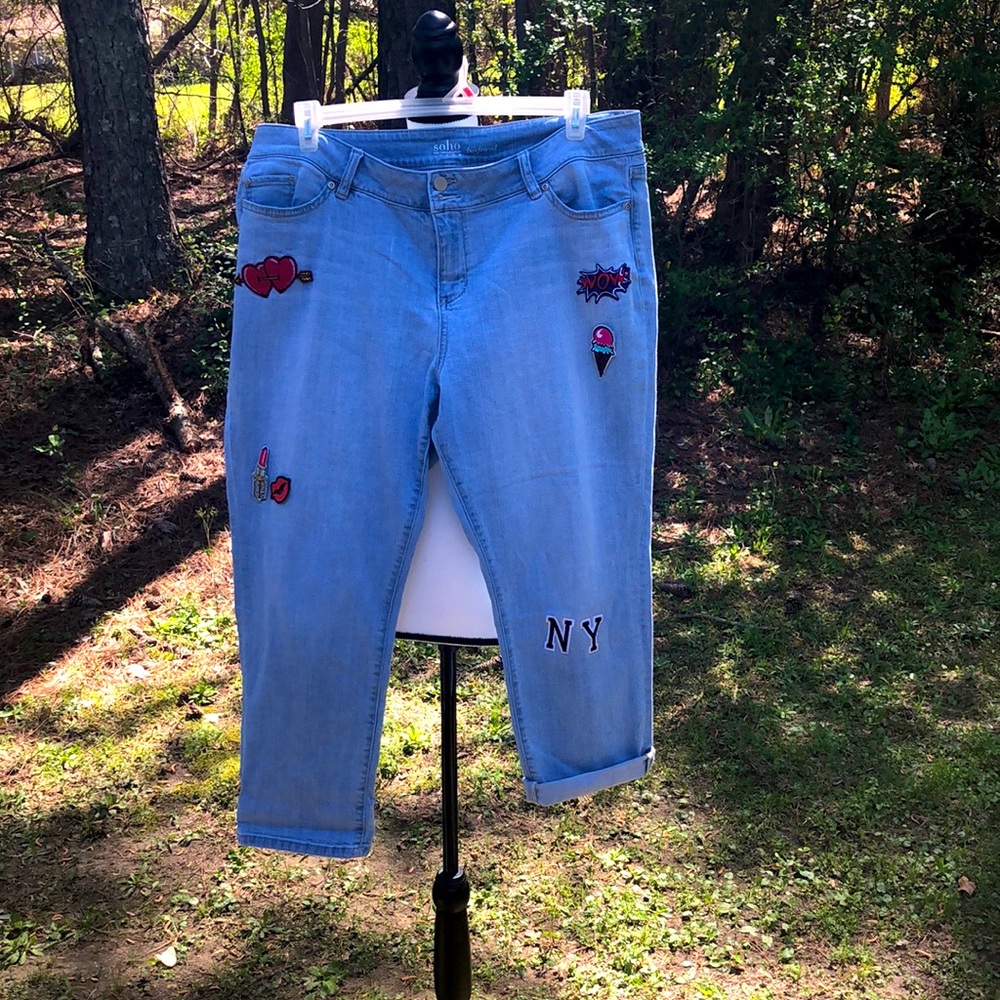 Soho  Boyfriend  Distressed Jeans